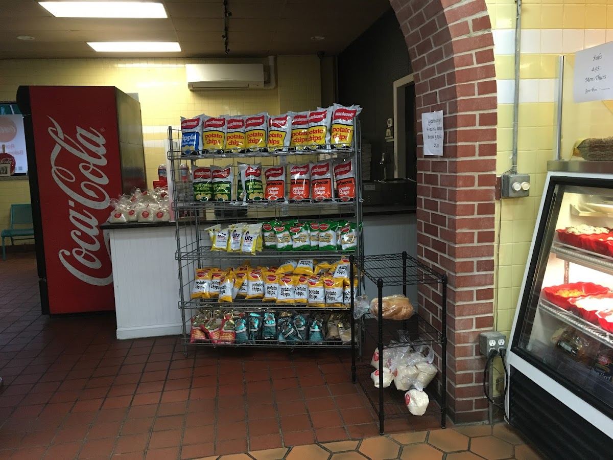 Roma's Bakery & Deli