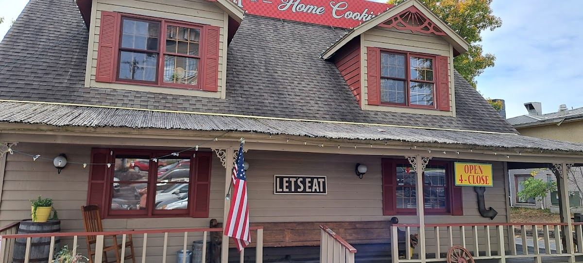 Local Flavor Branson