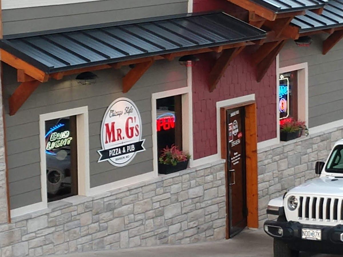 Mr G's Chicago Pizza & Pub