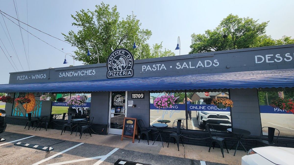 Panther Den Pizzeria