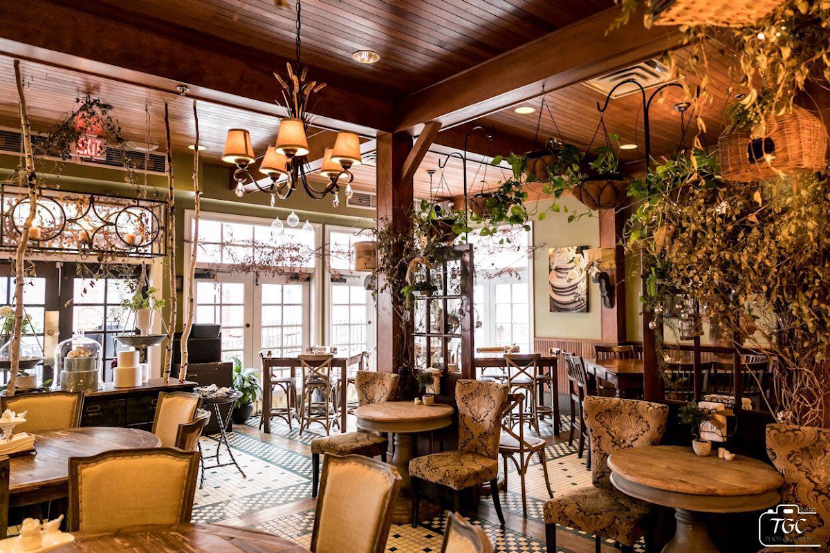 Sugar Leaf Bakery, Cafe & Espresso