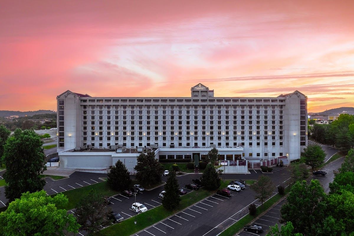 Thousand Hills Resort Hotel