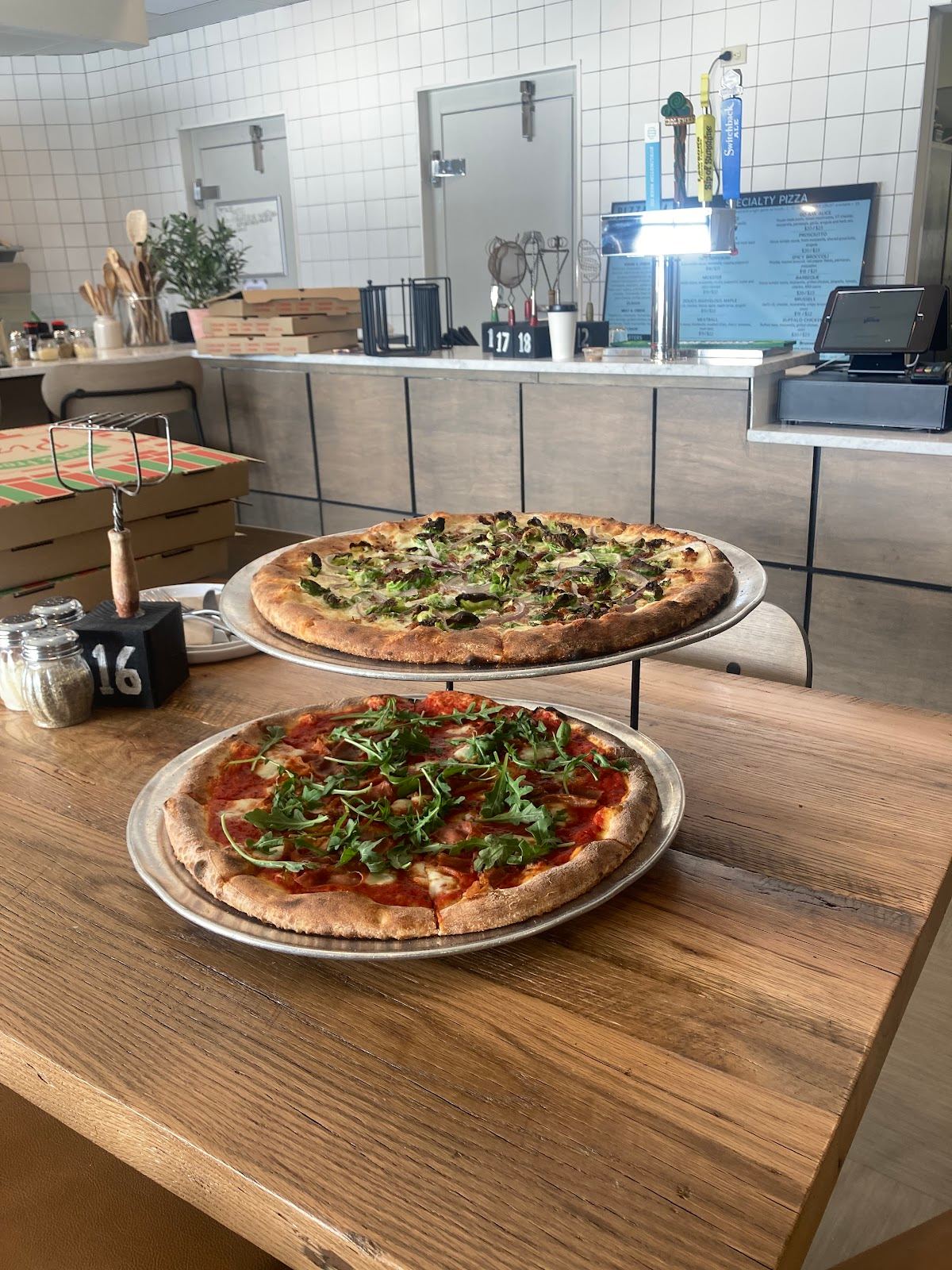 Pizza 44 Shelburne