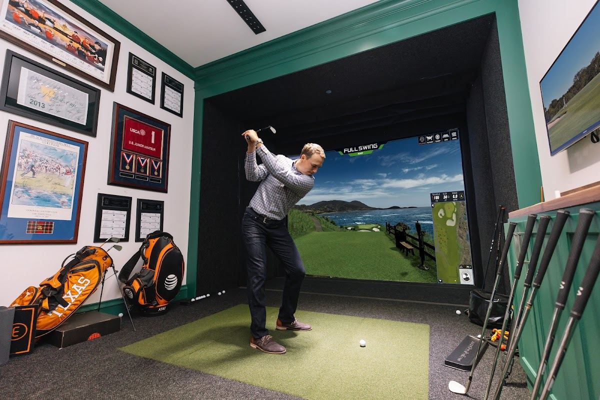 The Nine Golf Lounge