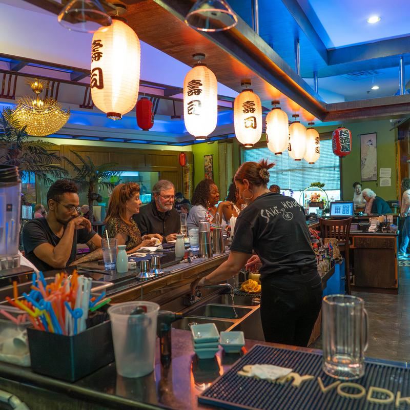 Sake House Japanese Sushi & Hibachi Restaurant