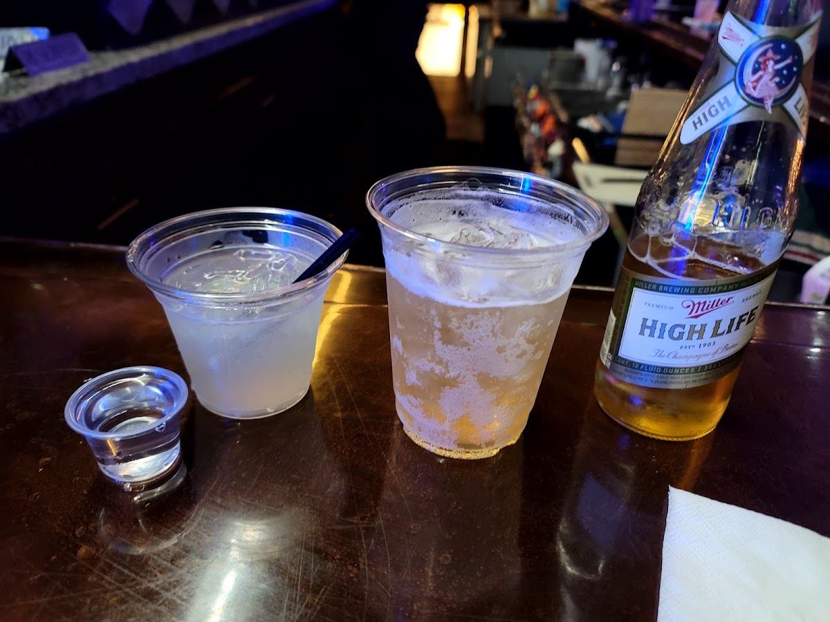 Mikes Place Sports Bar & Grill