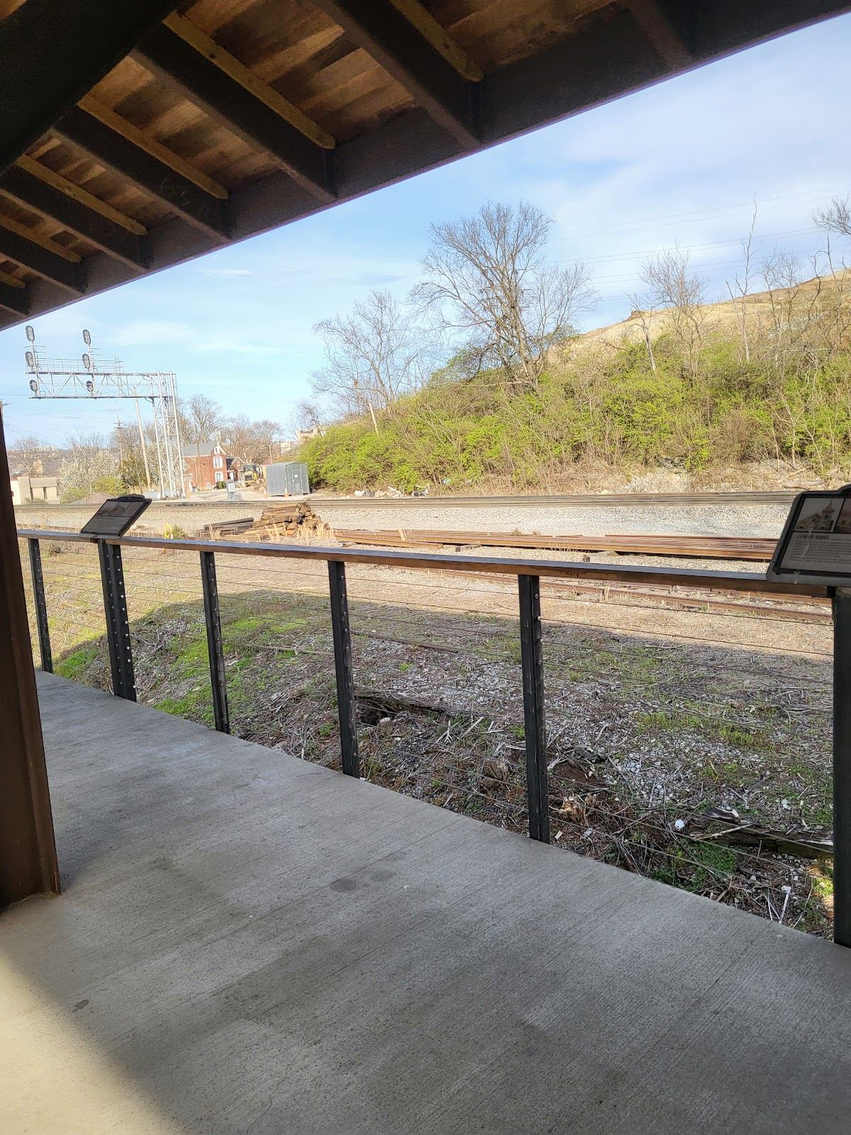 Ludlow Railfan Tower