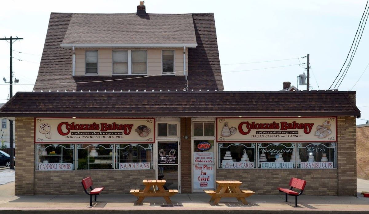 Colozza's Bakery