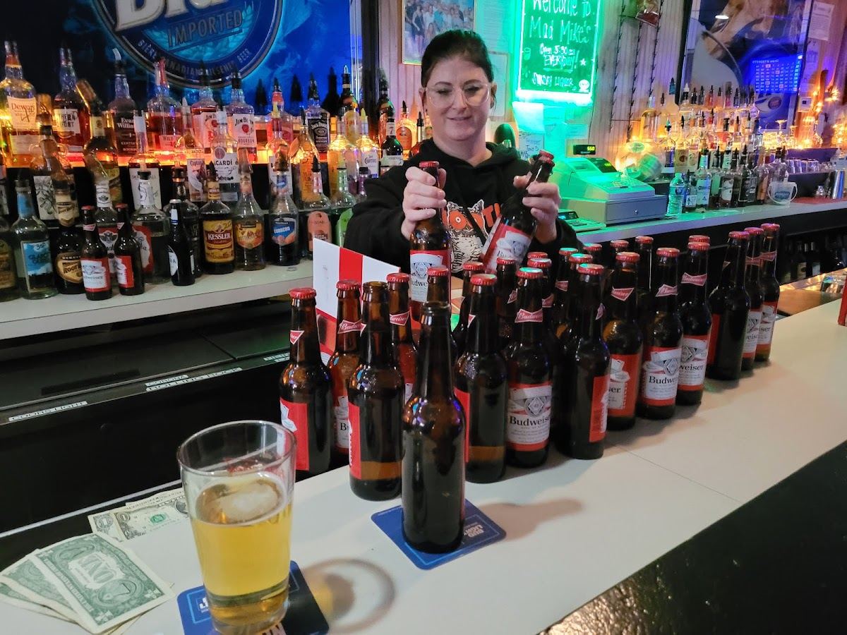 Mad Mike's Bar & Grill