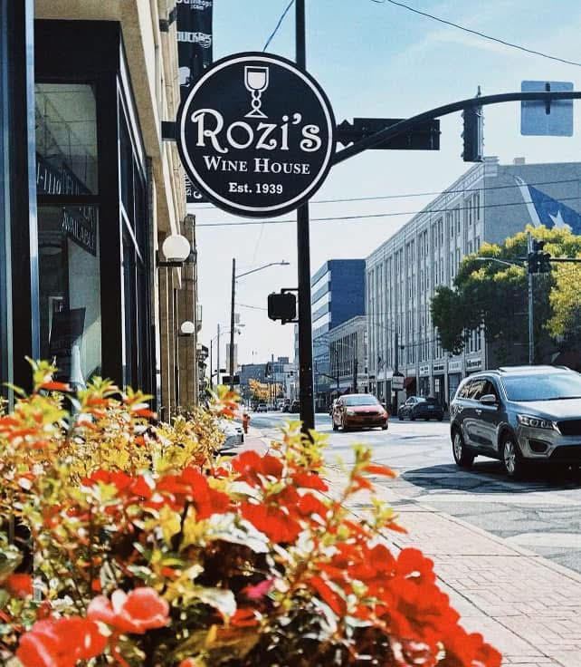 Rozi's Wine House