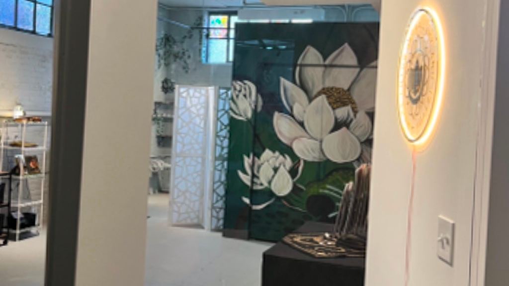 White Lotus Art Gallery and Tattoo