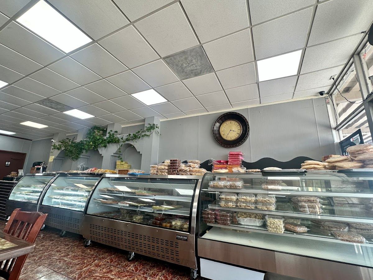 Bombay Sweets & Snacks