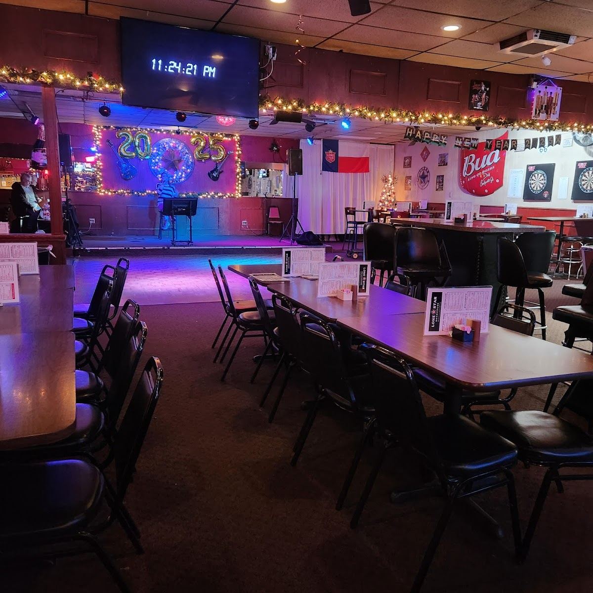 LoneStar RoadHouse
