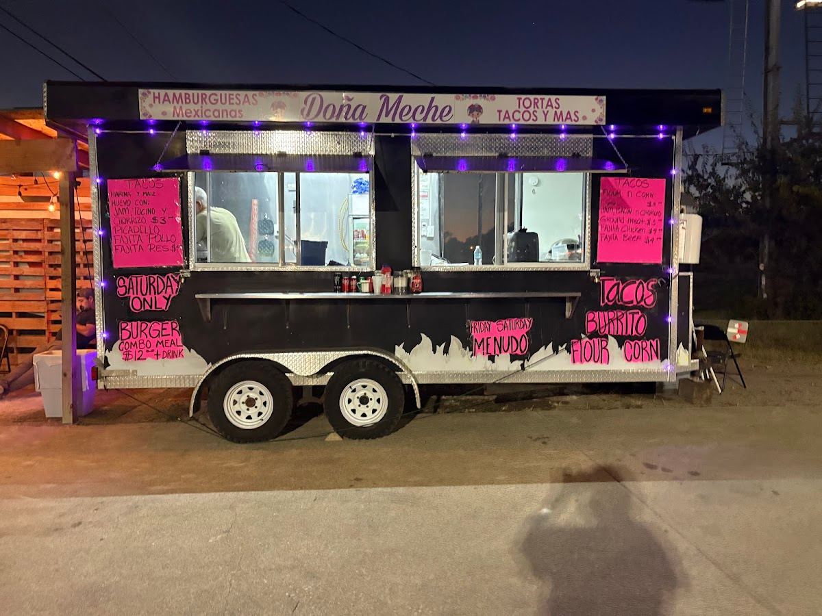 Los Pinches Tacos