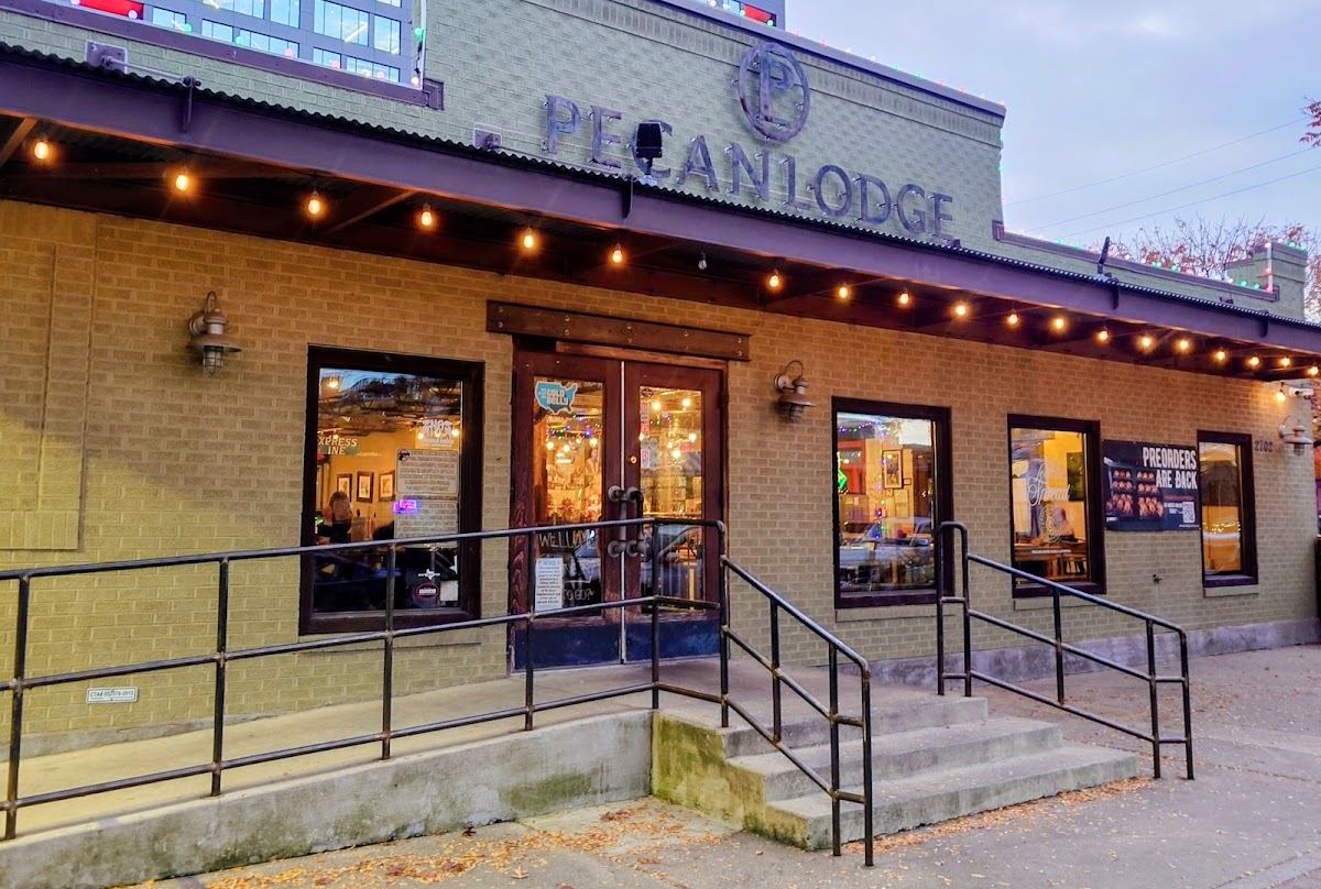 Pecan Lodge
