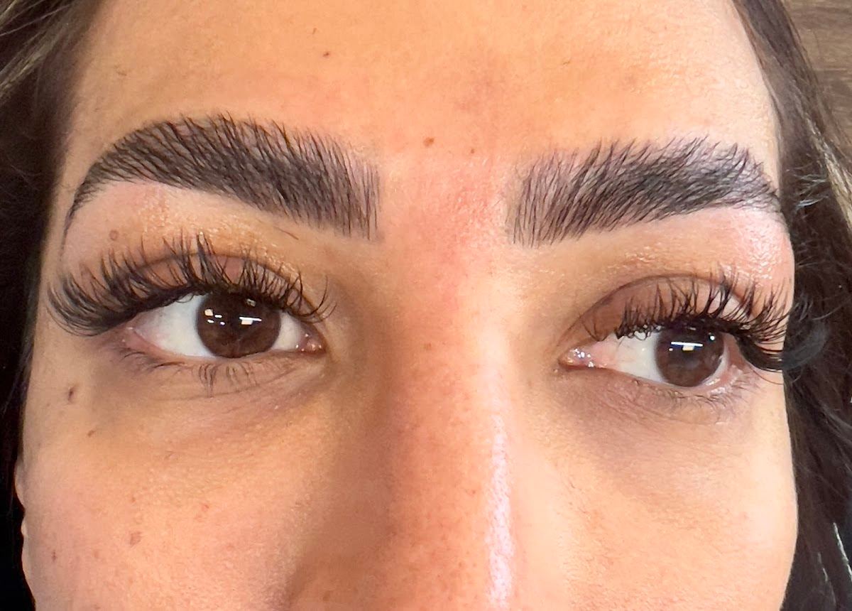 PRO Threading & Beauty (Threading, Facial, Waxing, Eyelashes, Lash Lift, Brow Lamination & Beauty Supply )