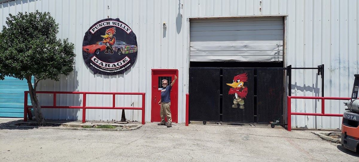 Strokers Ice House