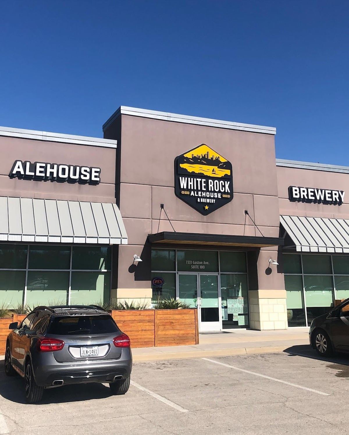 White Rock Alehouse & Brewery