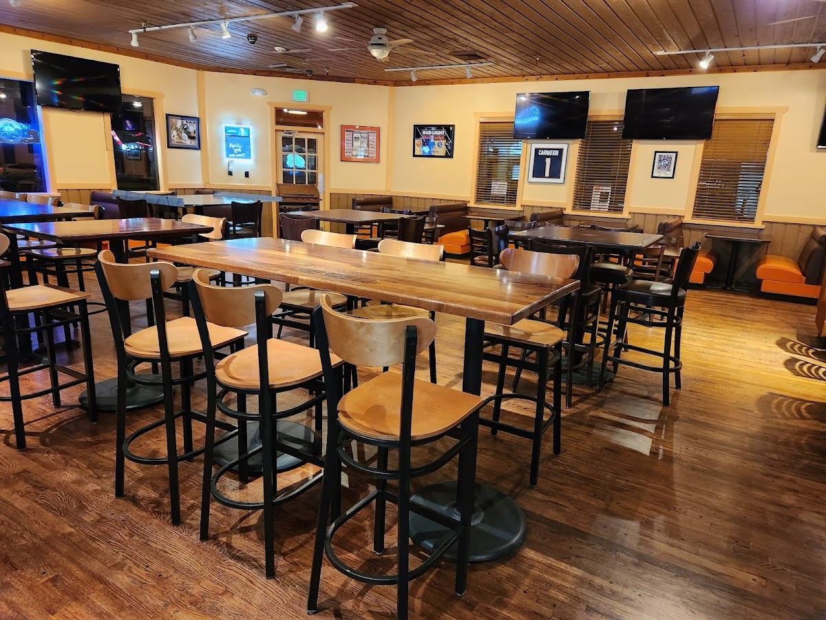 Danny Ray's Food & Spirits