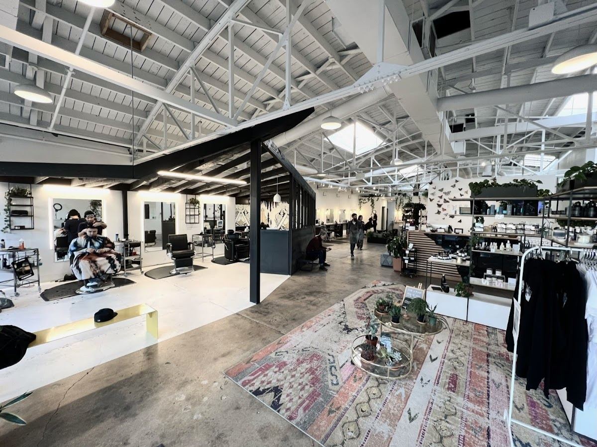 Emerge Modern Salon - South Broadway