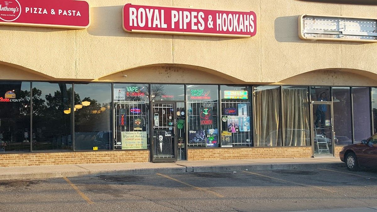 Royal Pipes & Hookahs (CBD, KRATOM, VAPE & SMOKE SHOP)