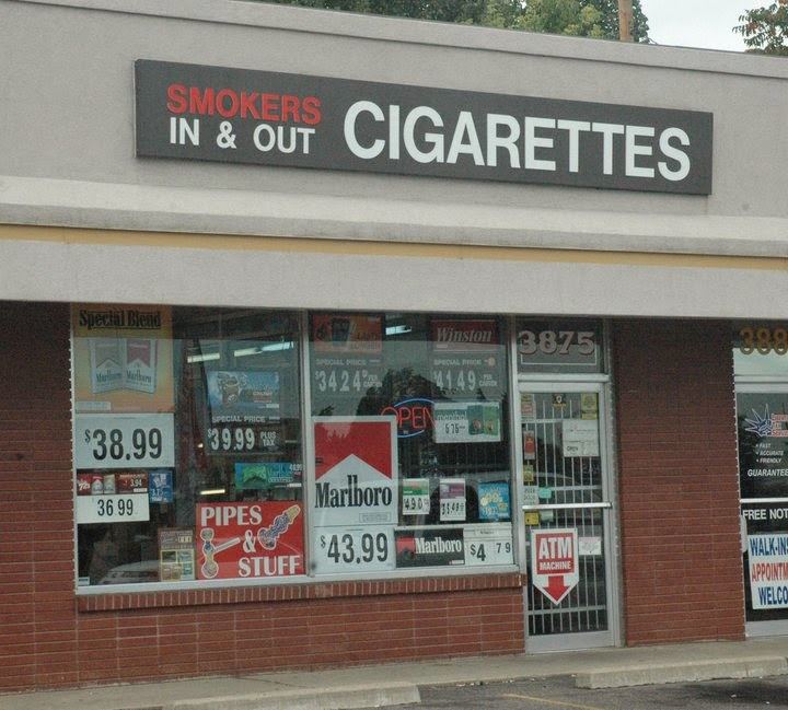 Smoker's In & Out