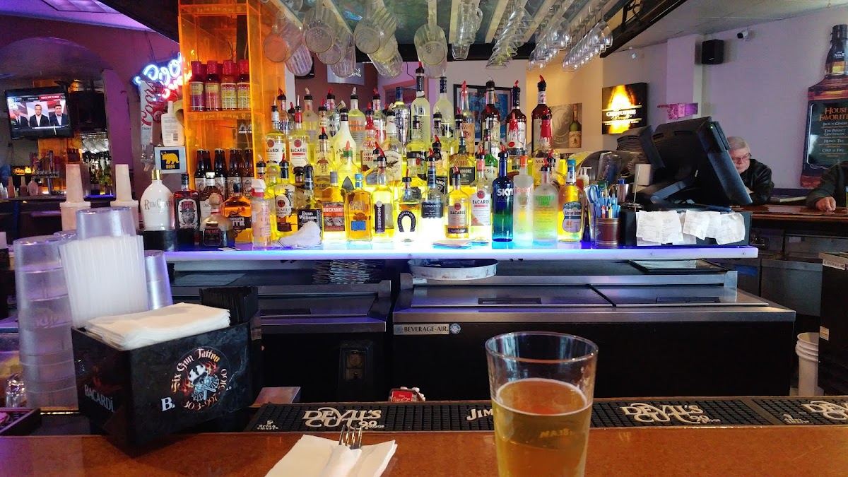 West Hill Grill