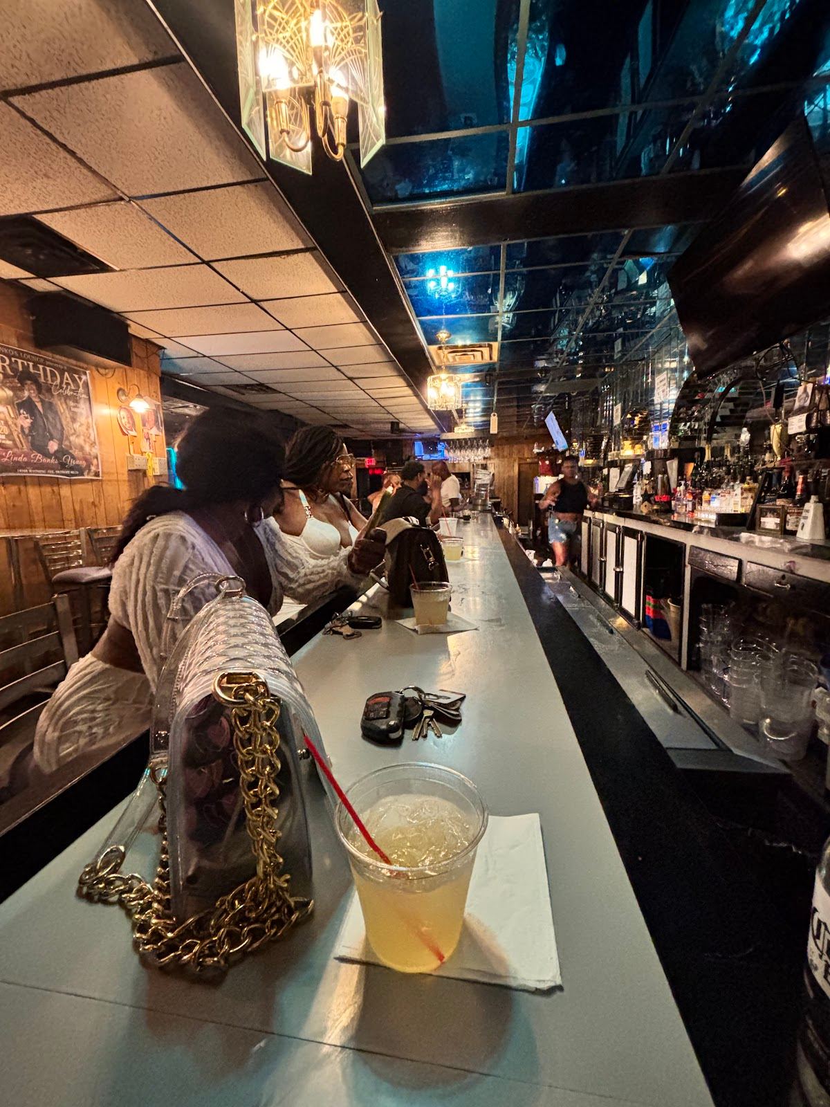 Bankos Lounge