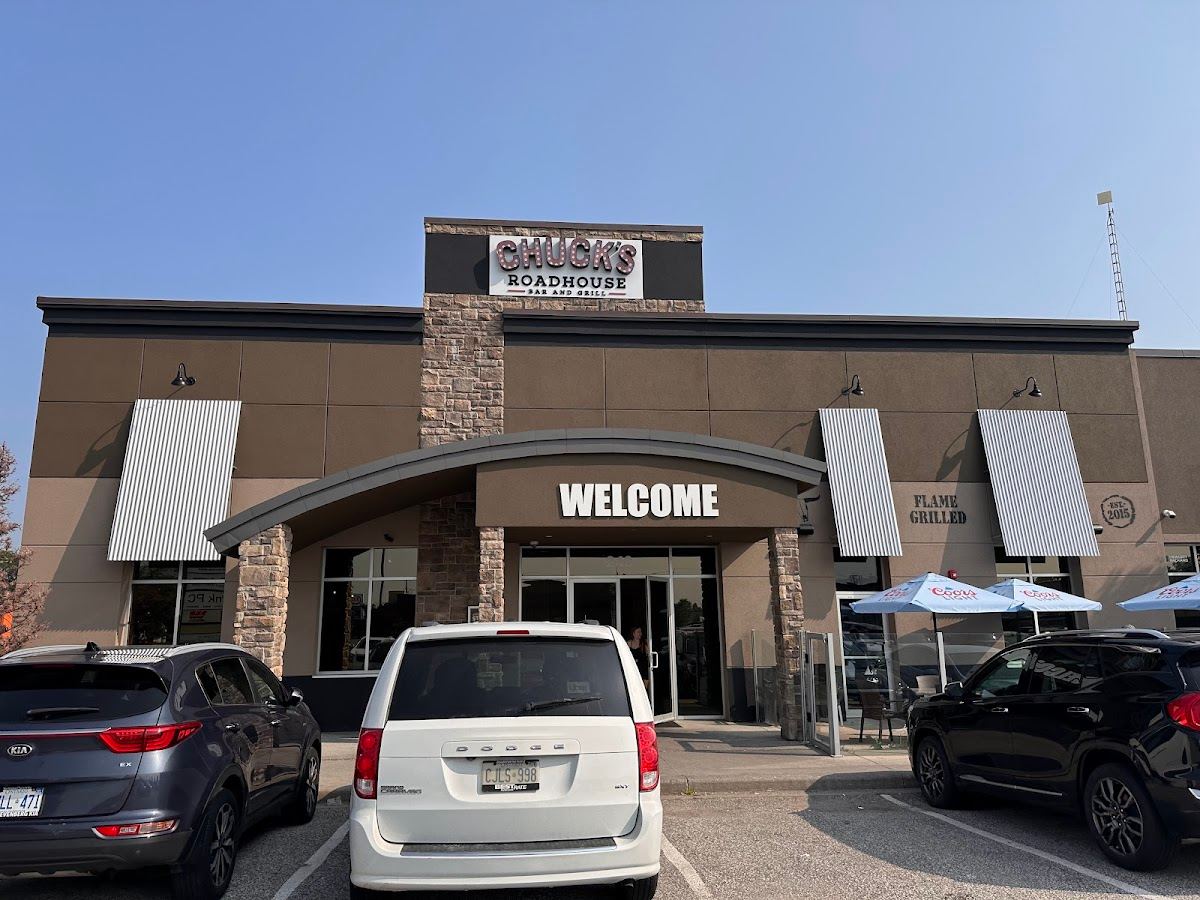 Chucks Roadhouse Bar & Grill