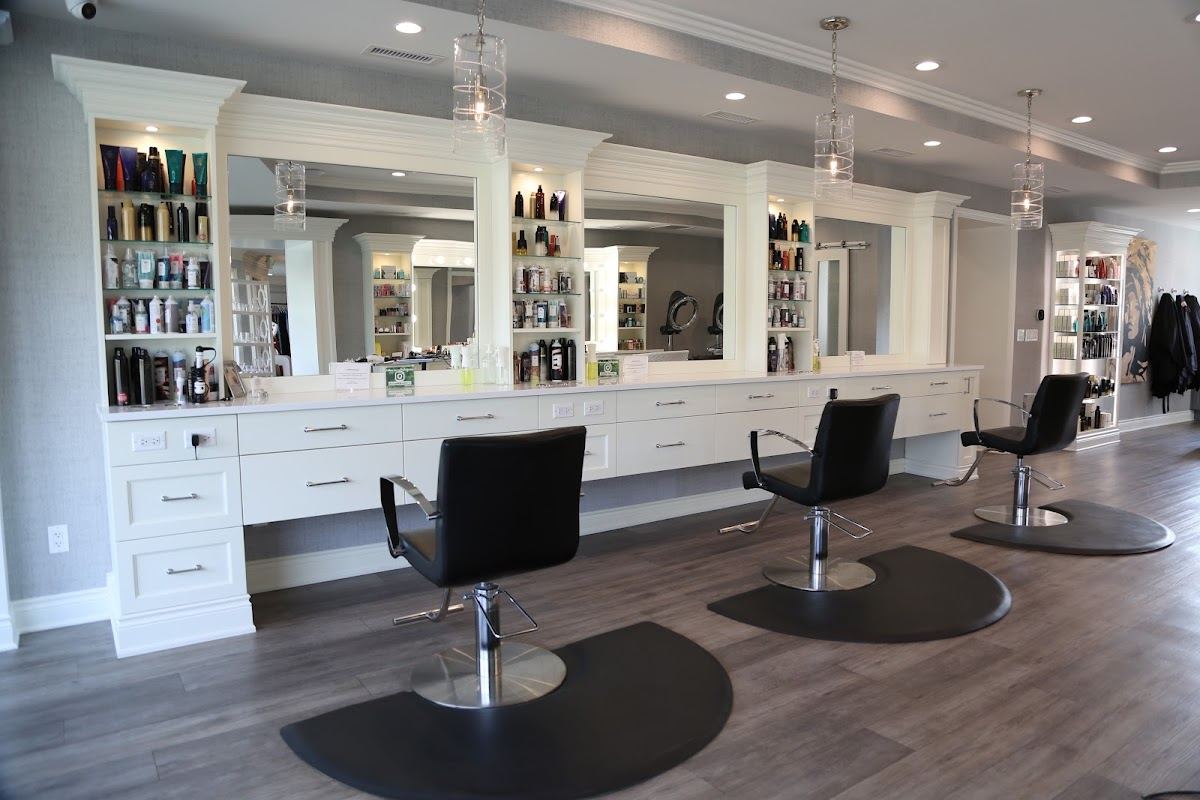 Girlie Girl Salon