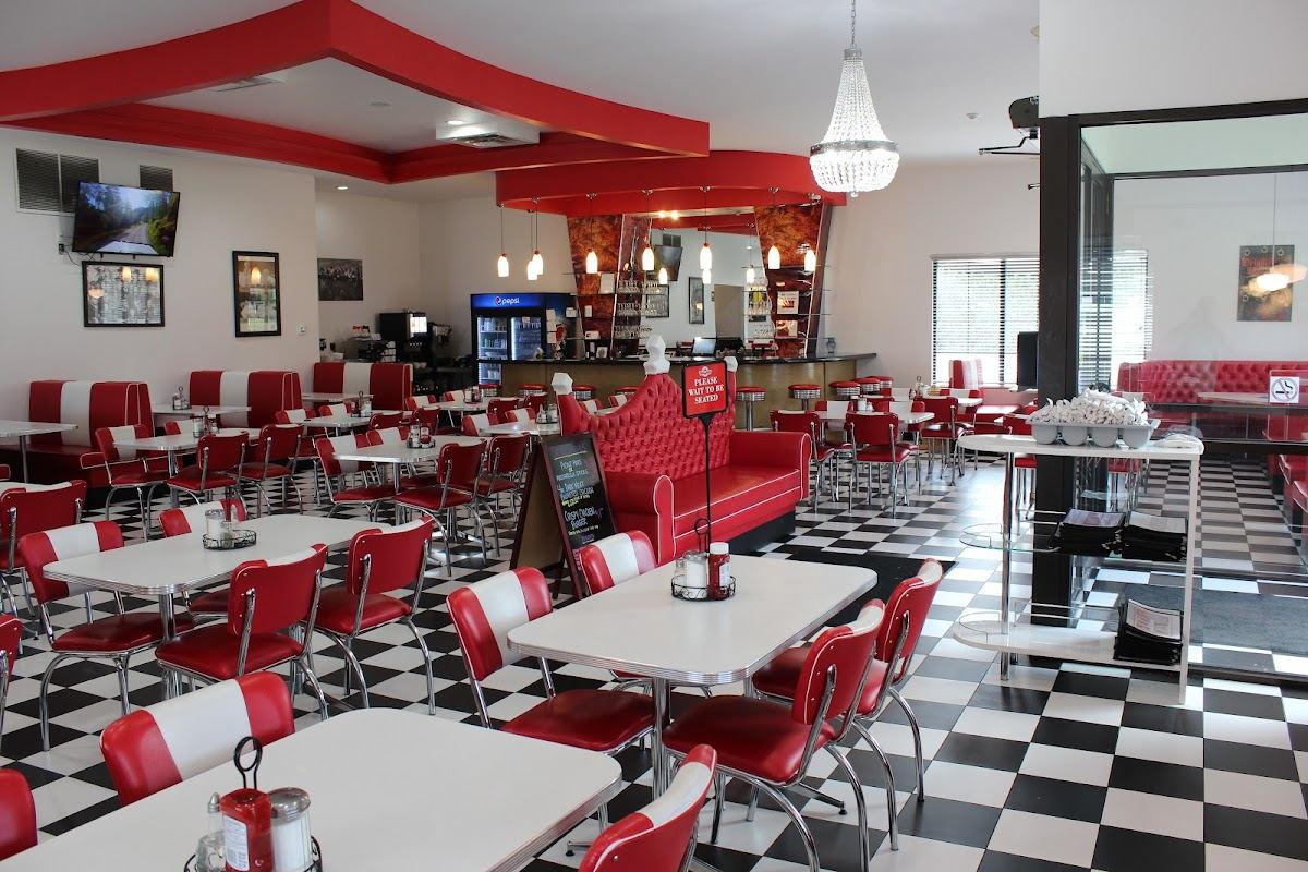 Imperial Diner LaSalle