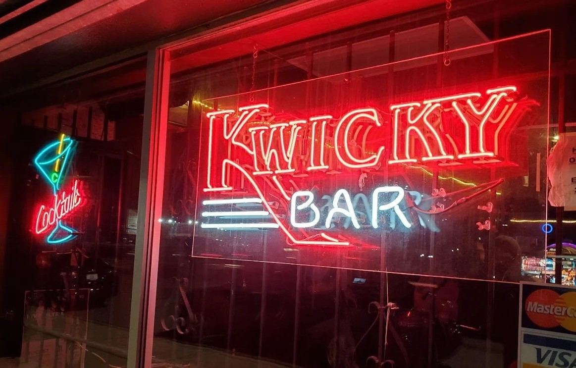 Kwicky Bar