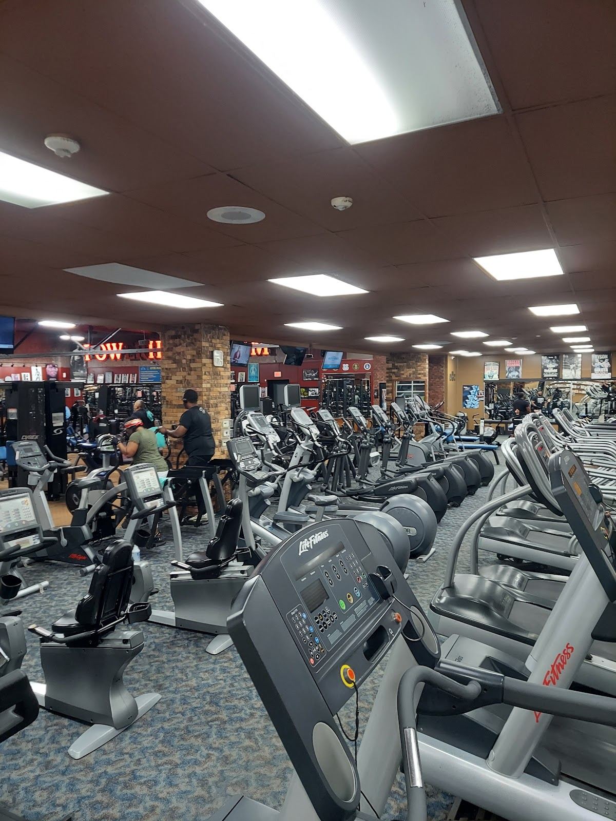 Powerhouse Gym