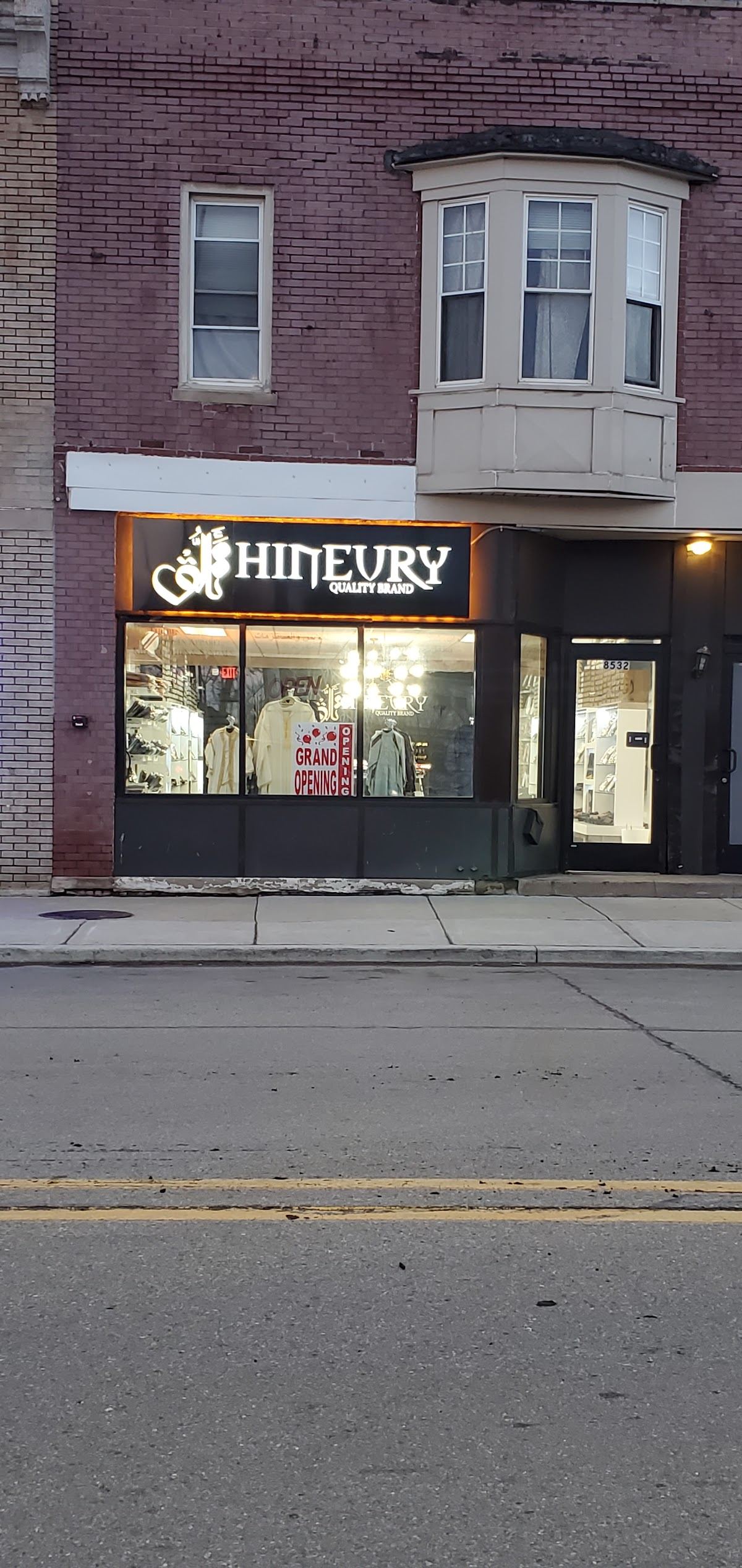 Shineury