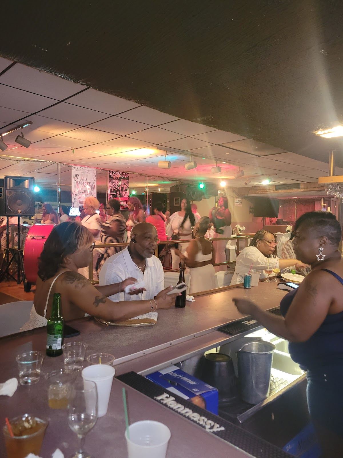 Verdell's Lounge