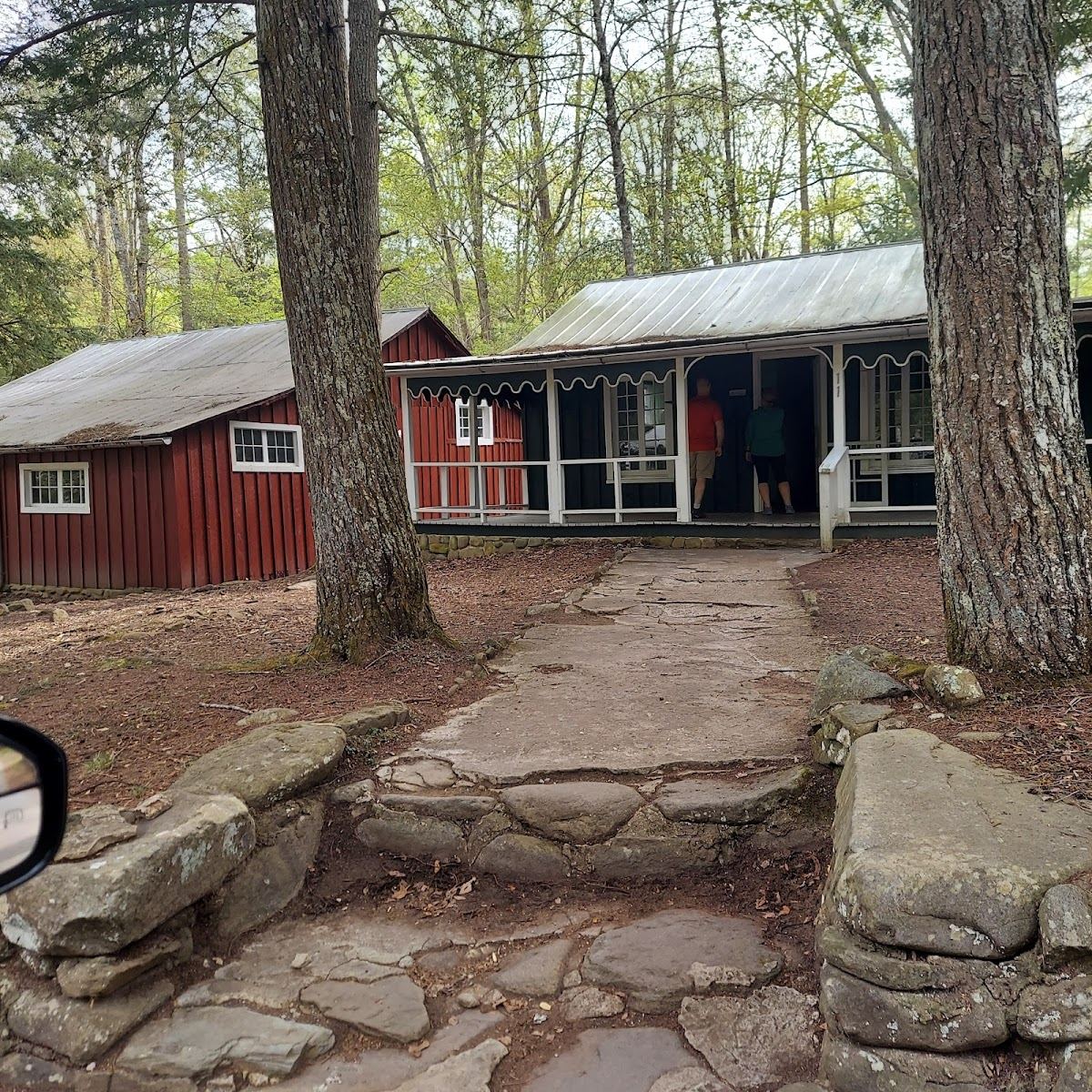 Elkmont Club Cabin # 6, Creekmore