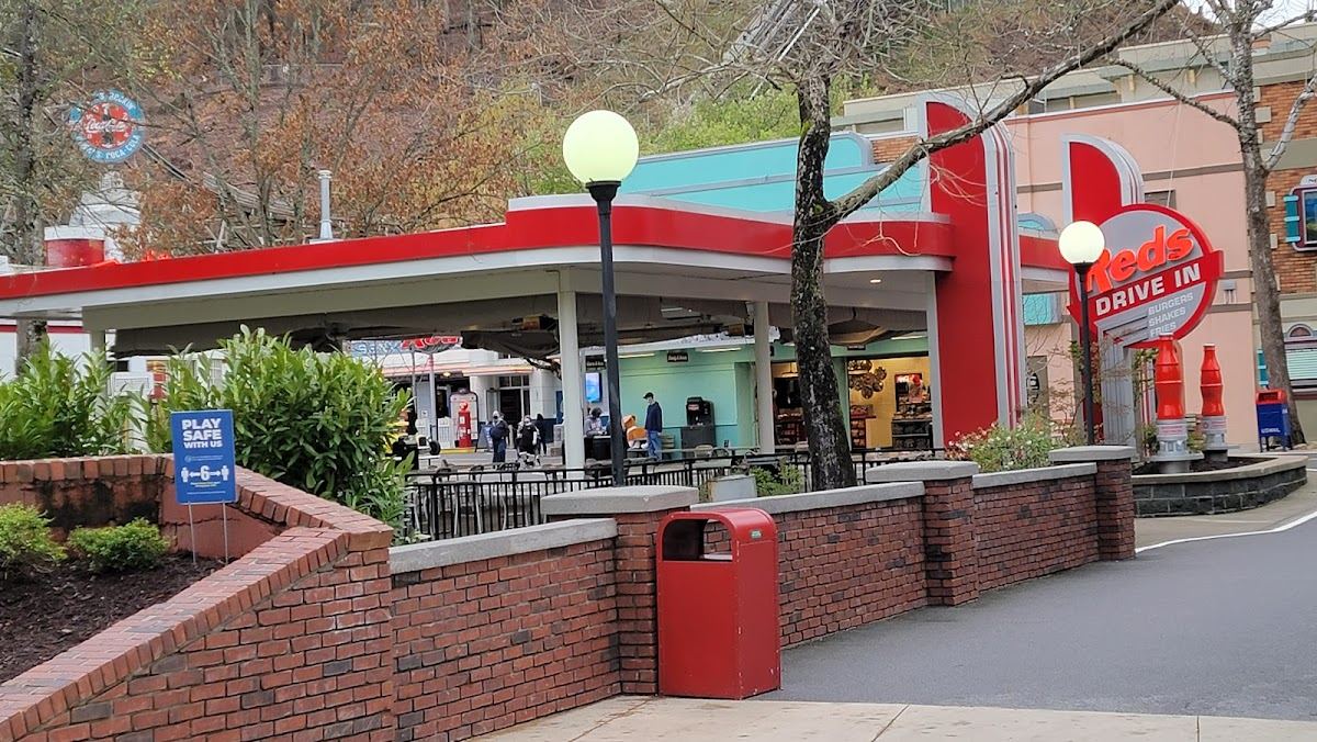 Red's Drive-In