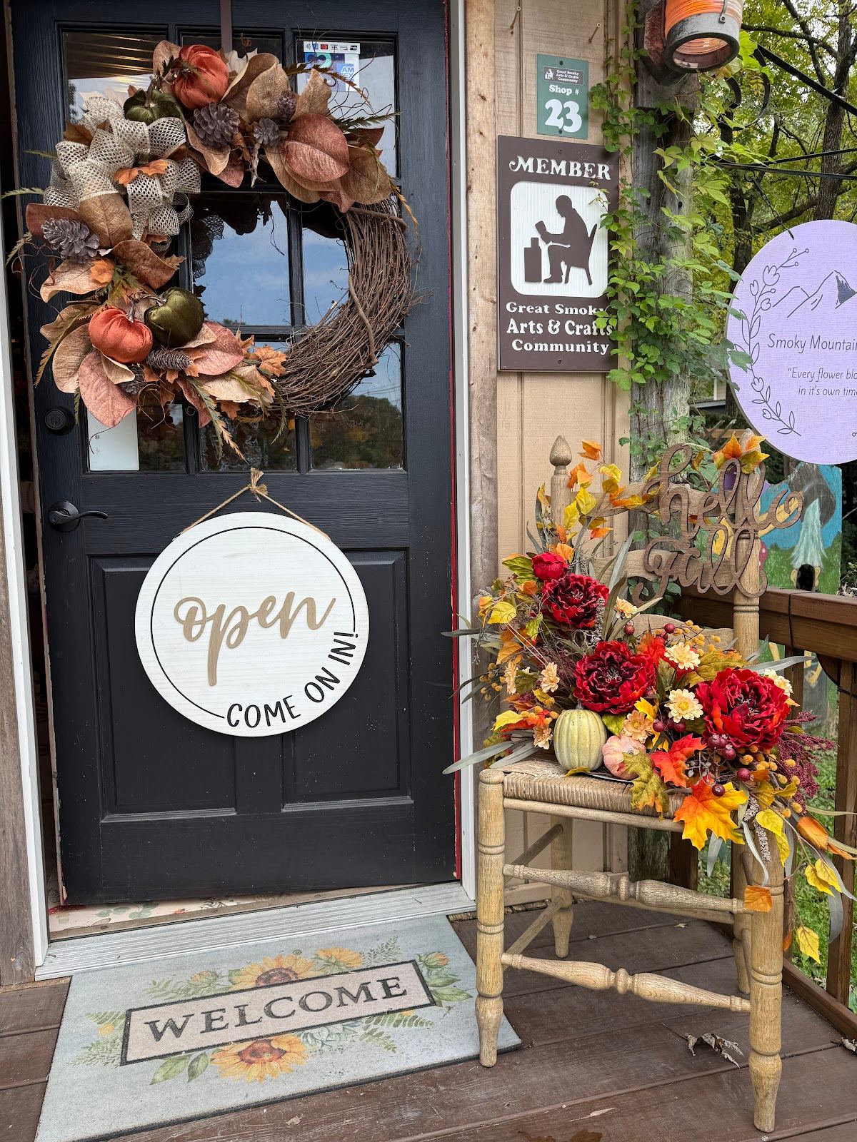 Smoky Mountain Petals and Crafts