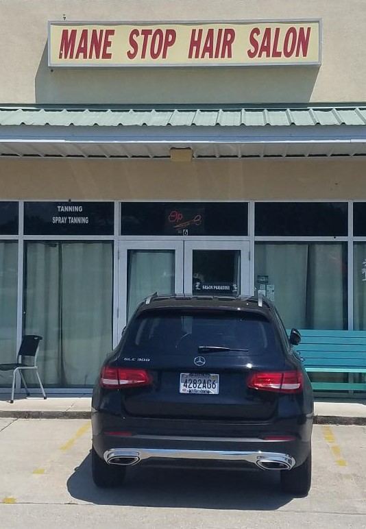 Salon Paradise