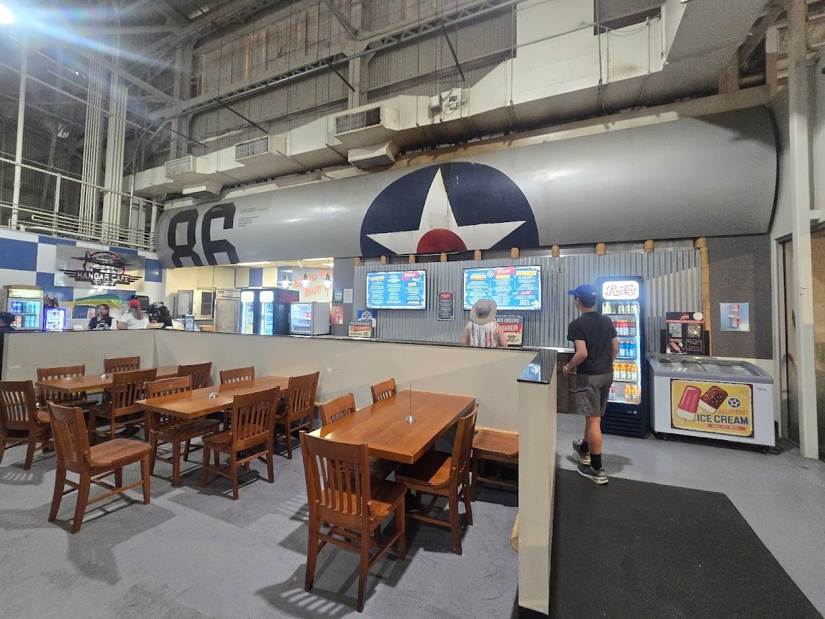 Laniakea Cafe