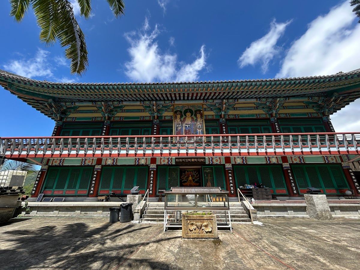 Mu-Ryang-Sa Korean Buddhist Temple