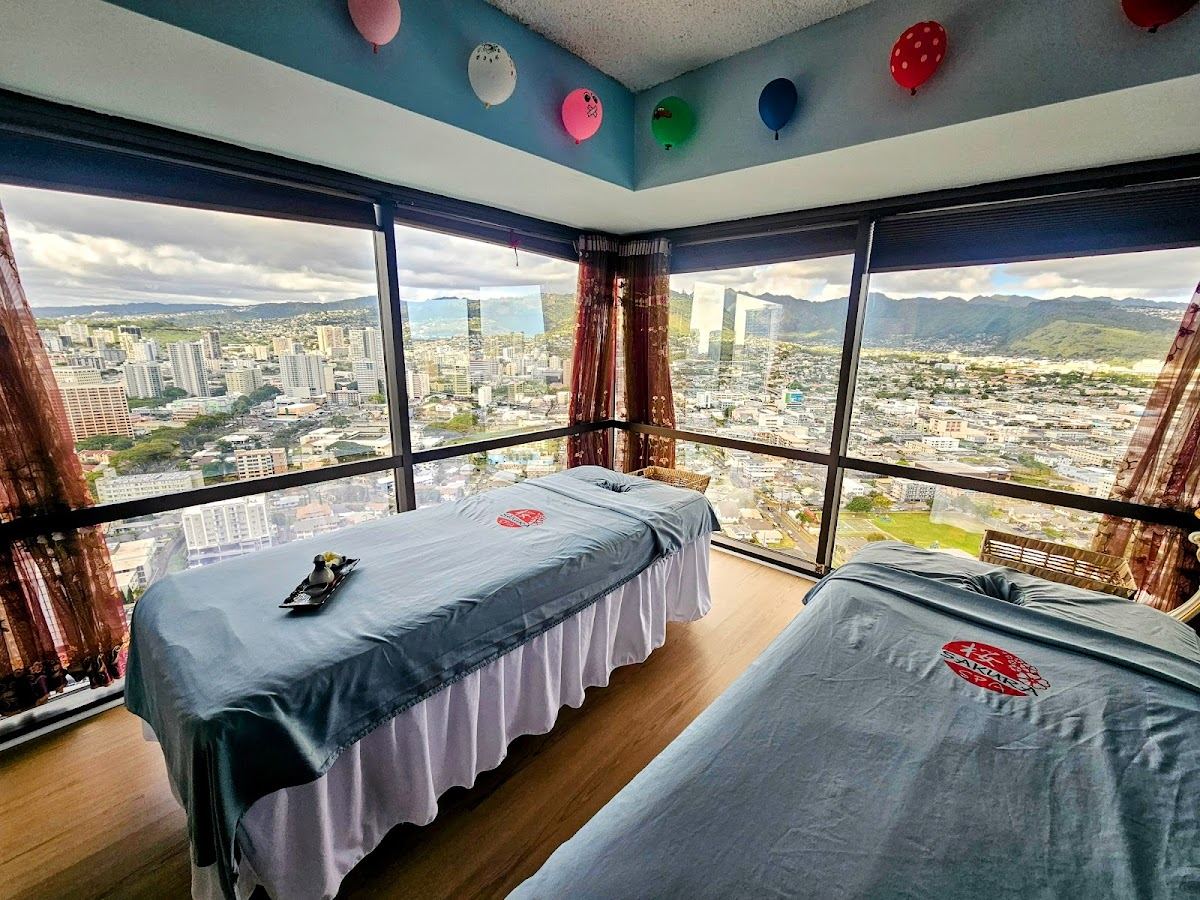 Sakura Massage & Spa