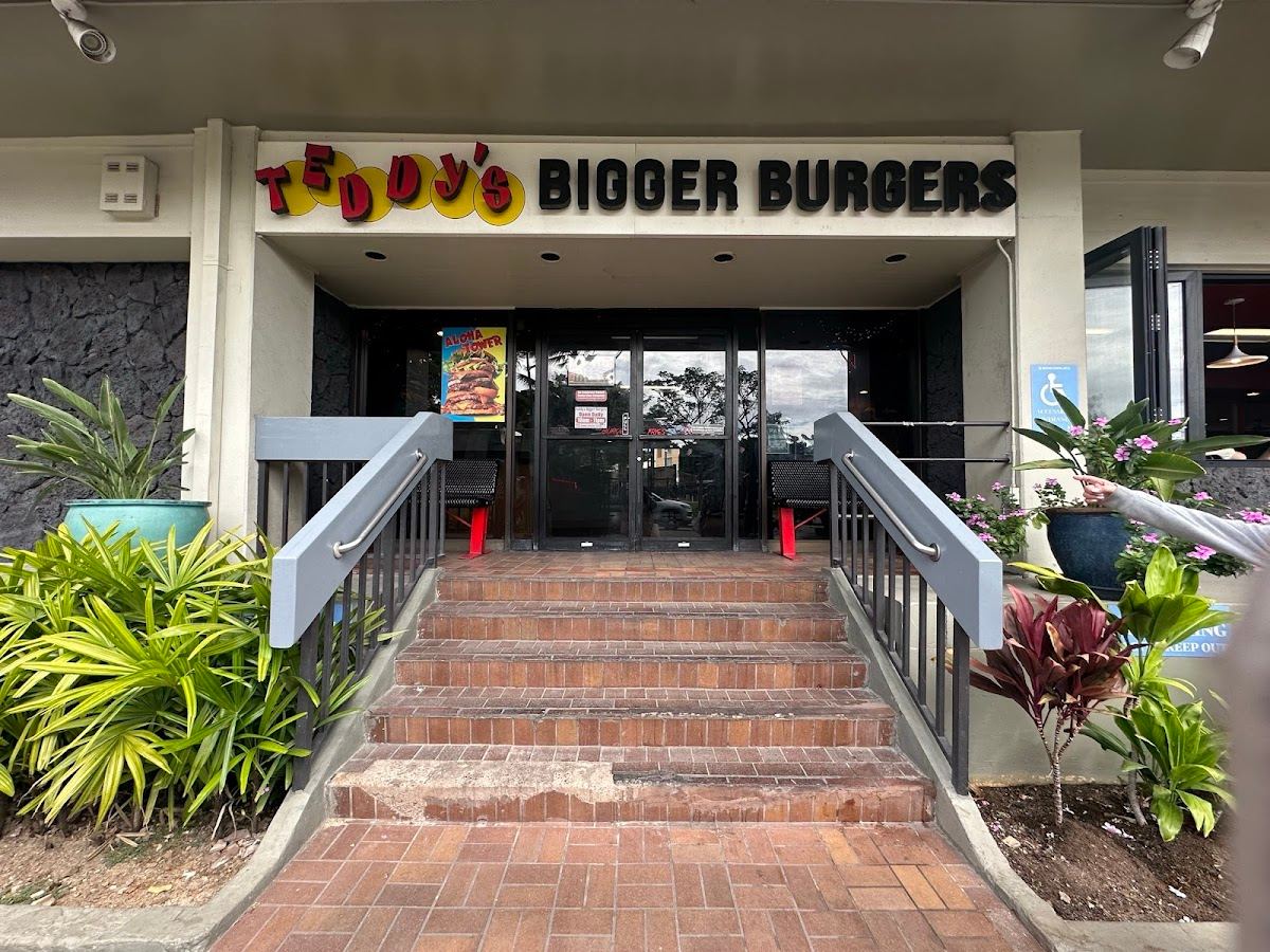 Teddy's Bigger Burgers