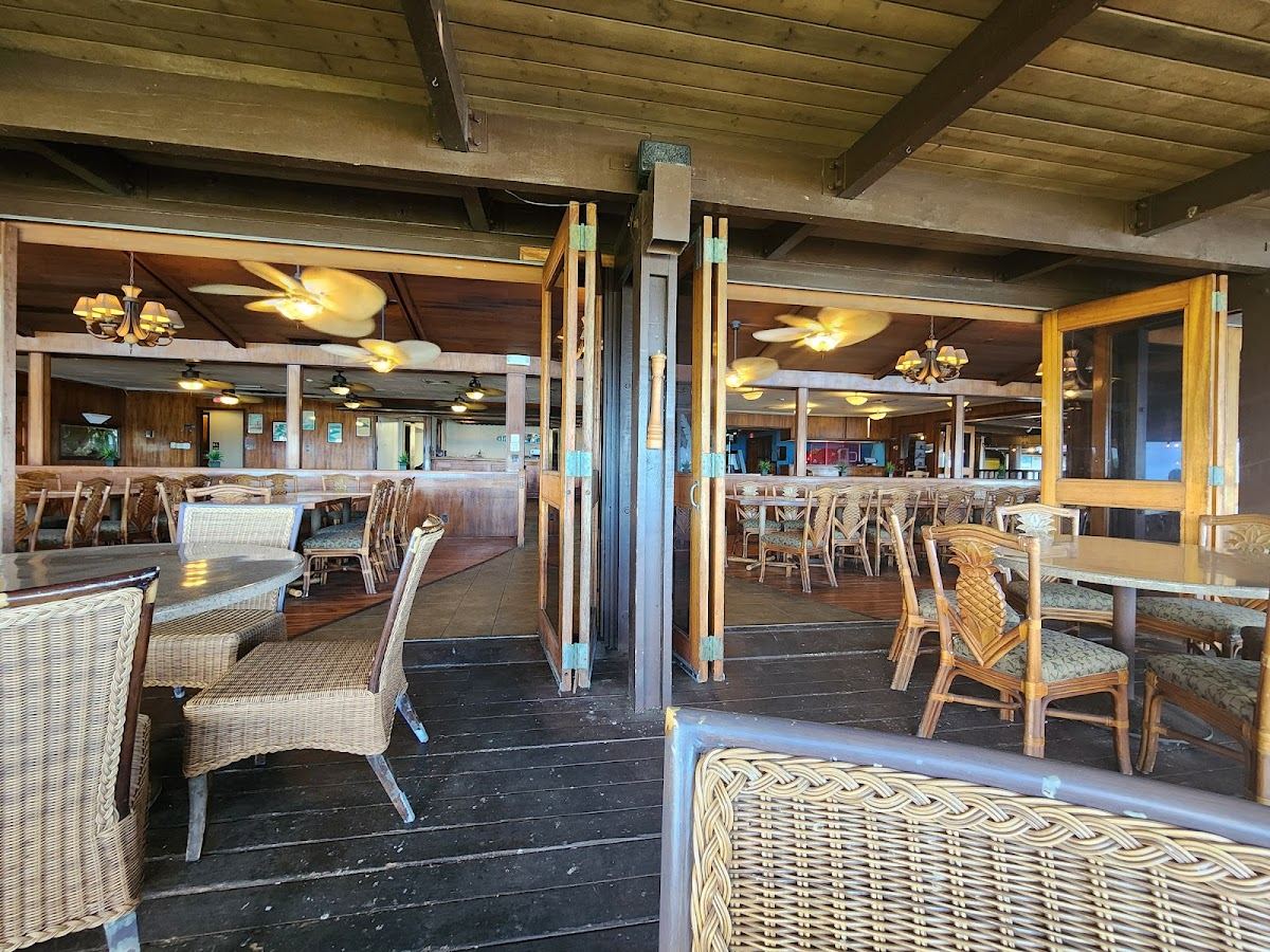 The Lanai At Mamala Bay