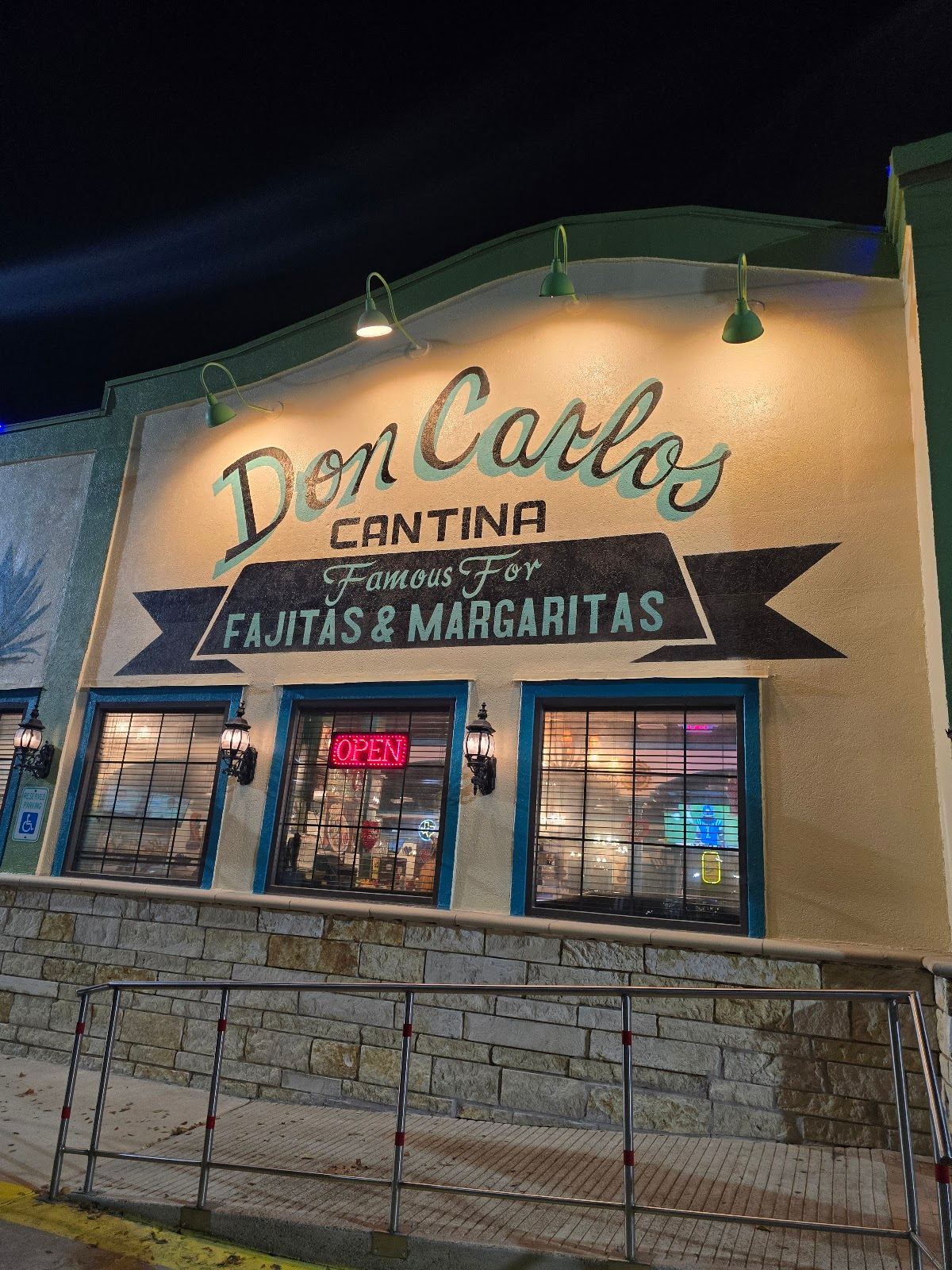 Don Carlos