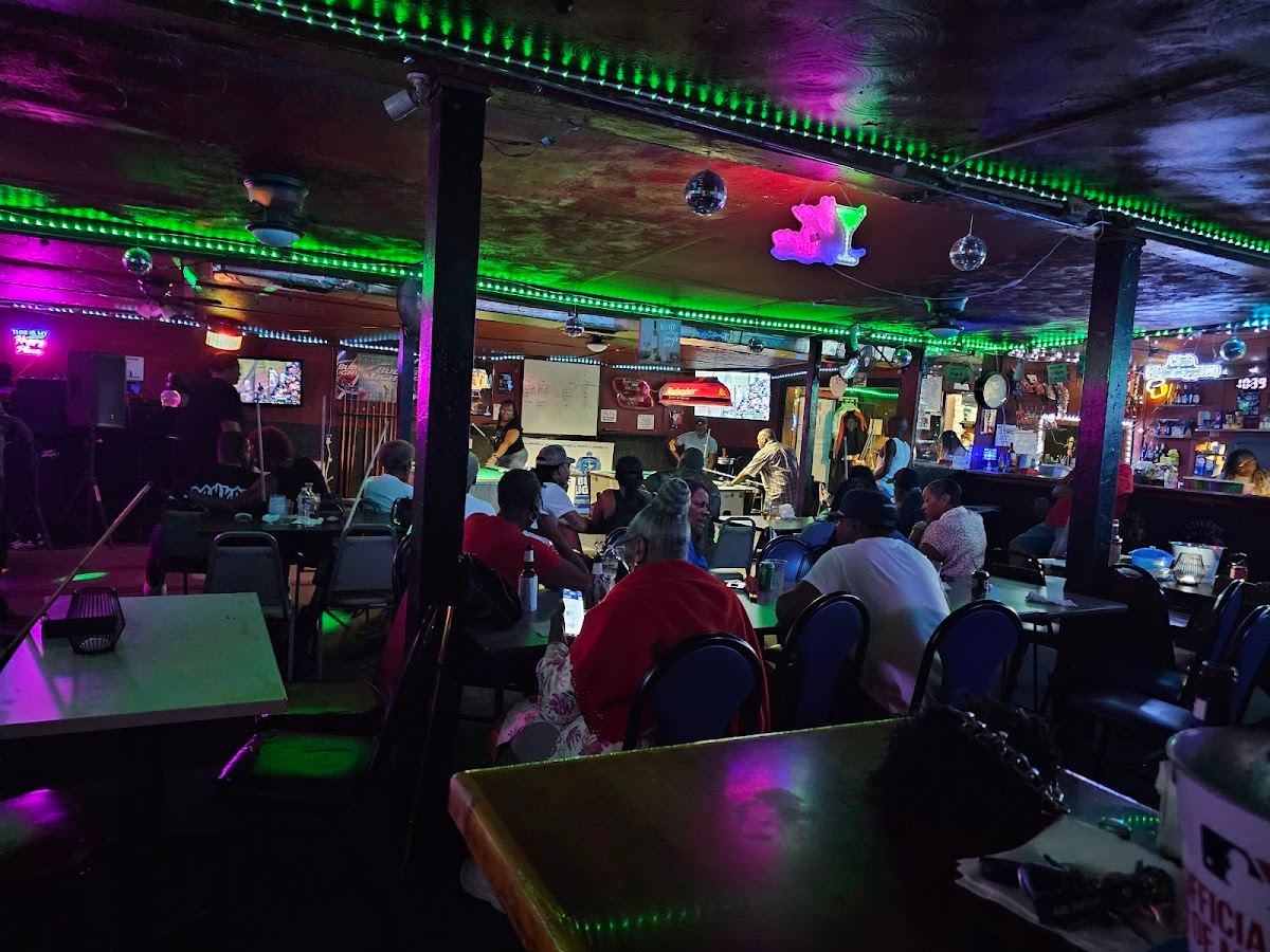 New High Steppers Lounge Houston