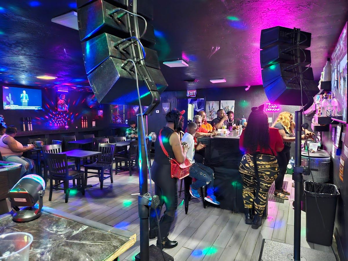 The Fix Bar&Lounge
