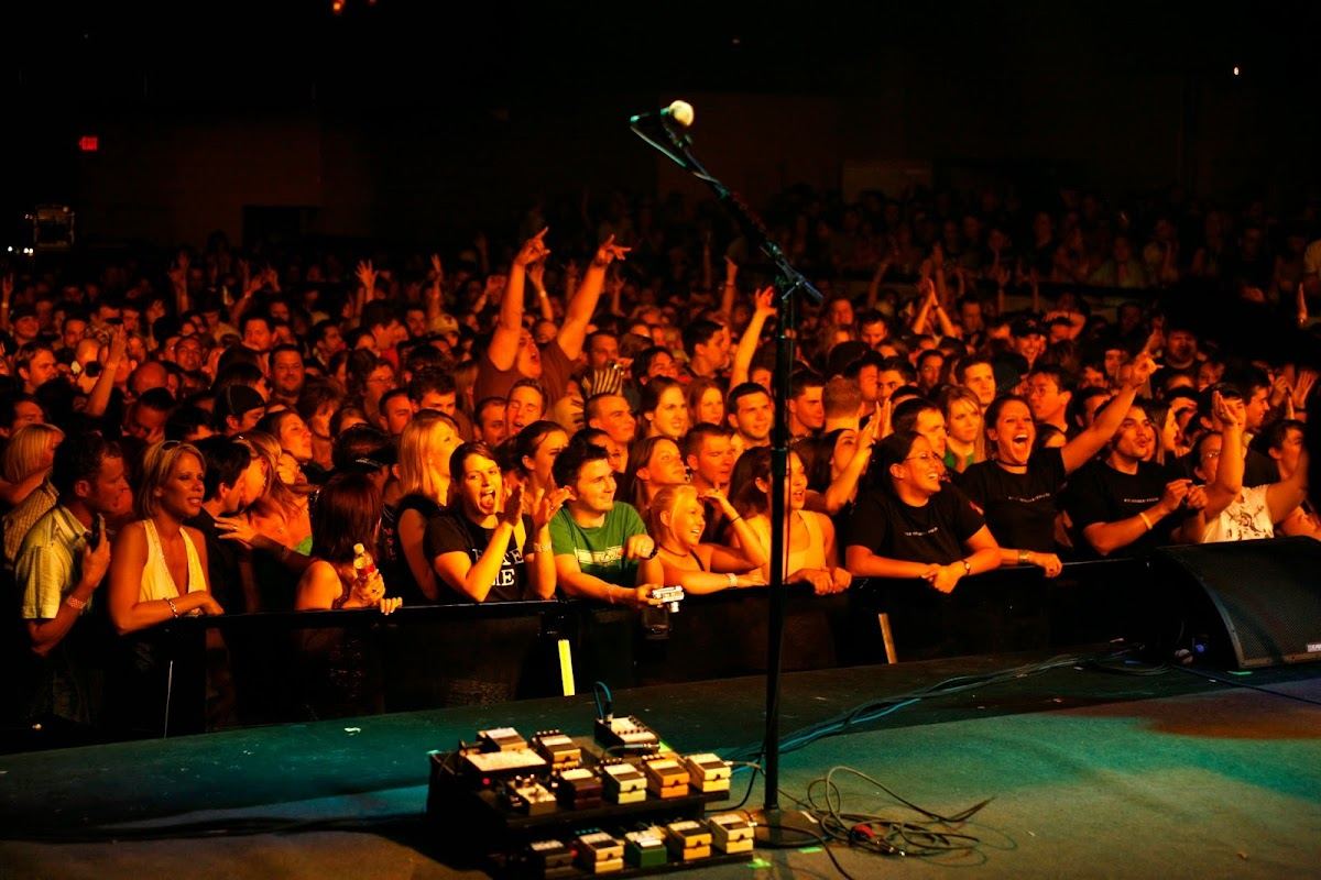 Warehouse Live