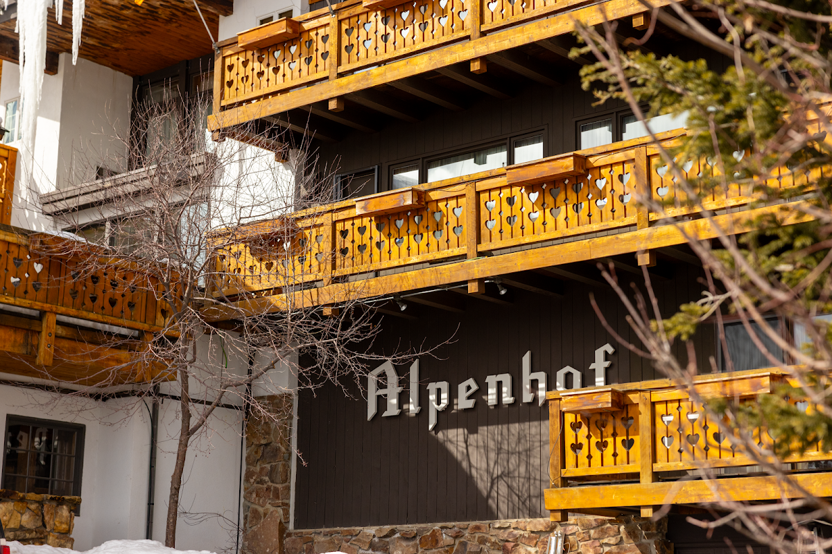 Alpenhof Lodge