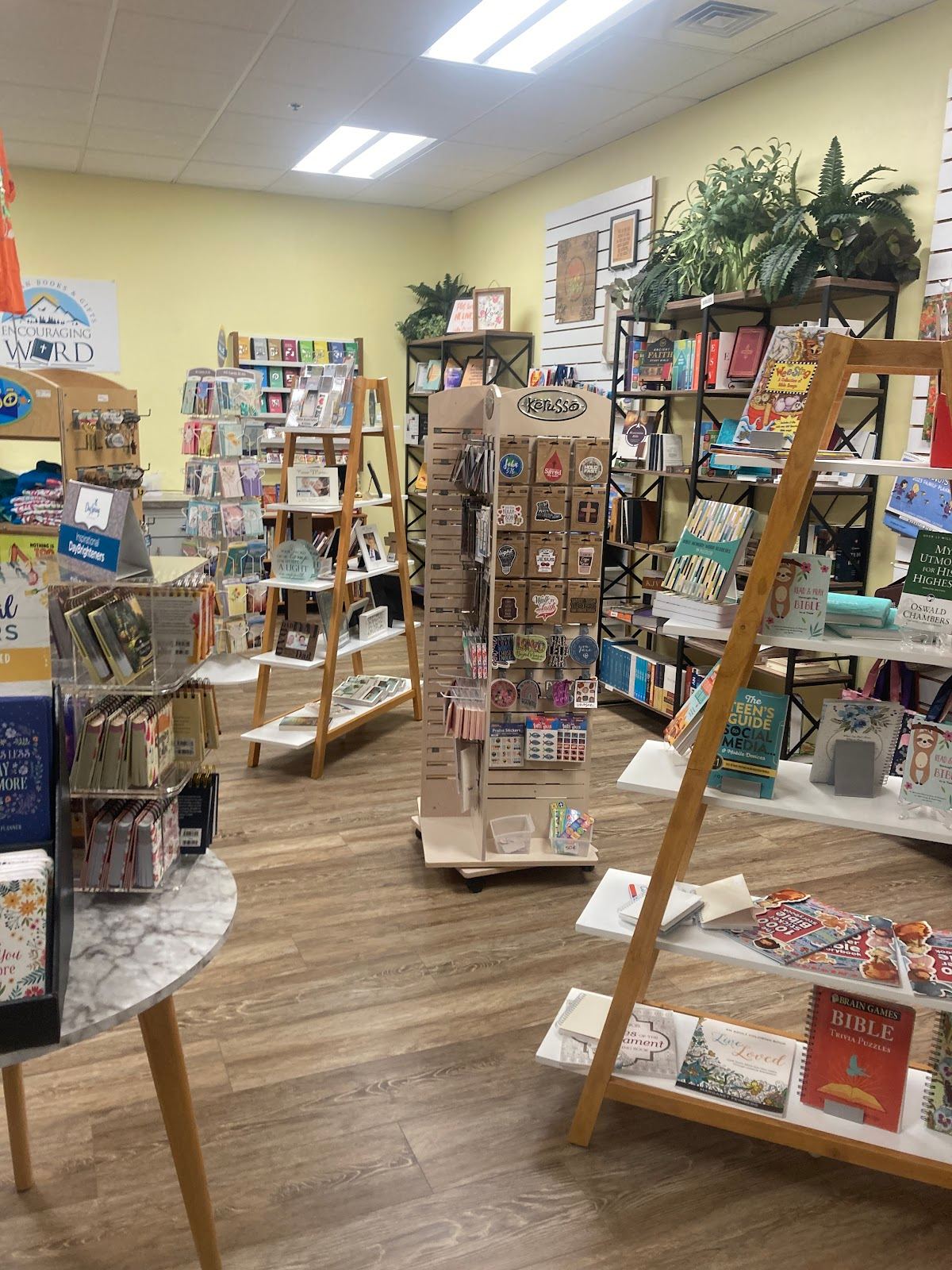 Encouraging Word Christian Books & Gifts